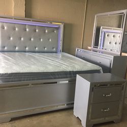 Brand New Queen Size Bedroom Set$1299.financing Available No Credit Needed 