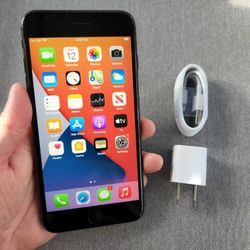 iPhone 8 Plus - UNLOCKED - Like New 