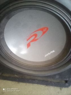 Alpine type R12 subwoofer