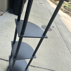 📦 URGENT SALE – Modern Black Corner Shelf Tower – Must Go ASAP!