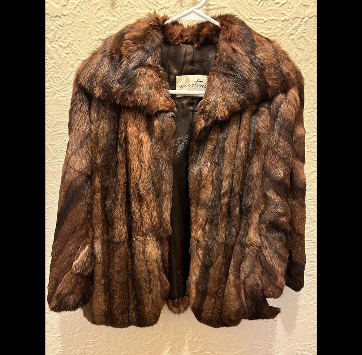 brown women’s fur cape coat