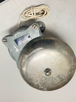Vintage US Nave Vib Bell-Tone B4-115 AC Alarm Bell Navy Yard