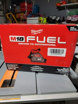 Milwaukee  Track saw