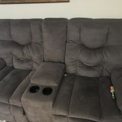Sofa And Love Seats 4 Of The Them Are  Recliners 