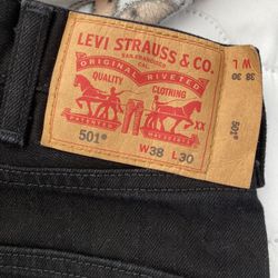 New Levi 501Jeans