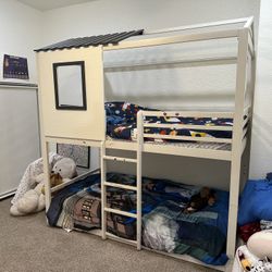 Twin Bunk Bed House
