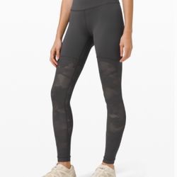 Lululemon Sheer Will HR tight 28” Camo Size 4