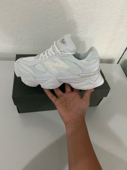 9060 new balance triple white