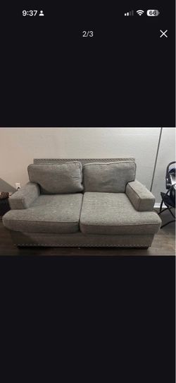 FREEEEE SOFA!!!