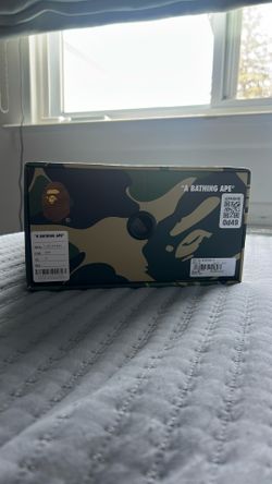 Bapesta Grey Size 9