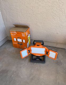 RIDGID 18V Hybrid Folding Panel Light (Tool Only)