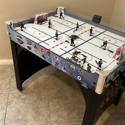 Mancave NHL hockey table