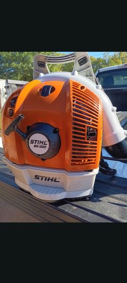 Stihl br 600 comercial leaf blower