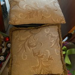 Cojines Decorativos  con zierre $12.00