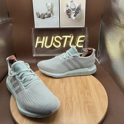 Adidas Swift Run Women Shoes Green/Grey Size 7.5