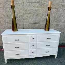 Elegant white decorative