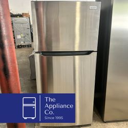 Frigidaire Top Freezer Fridge