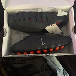Nike MND SIZE 11