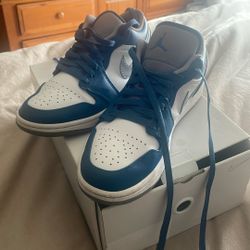 Air Jordan 1 Low 