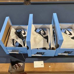 Jordan 1 UNC TOE Only Size 12