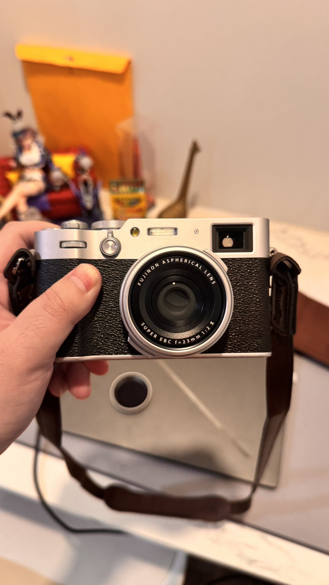 Fujifilm X100VI Includes Case+strap Like New Condition