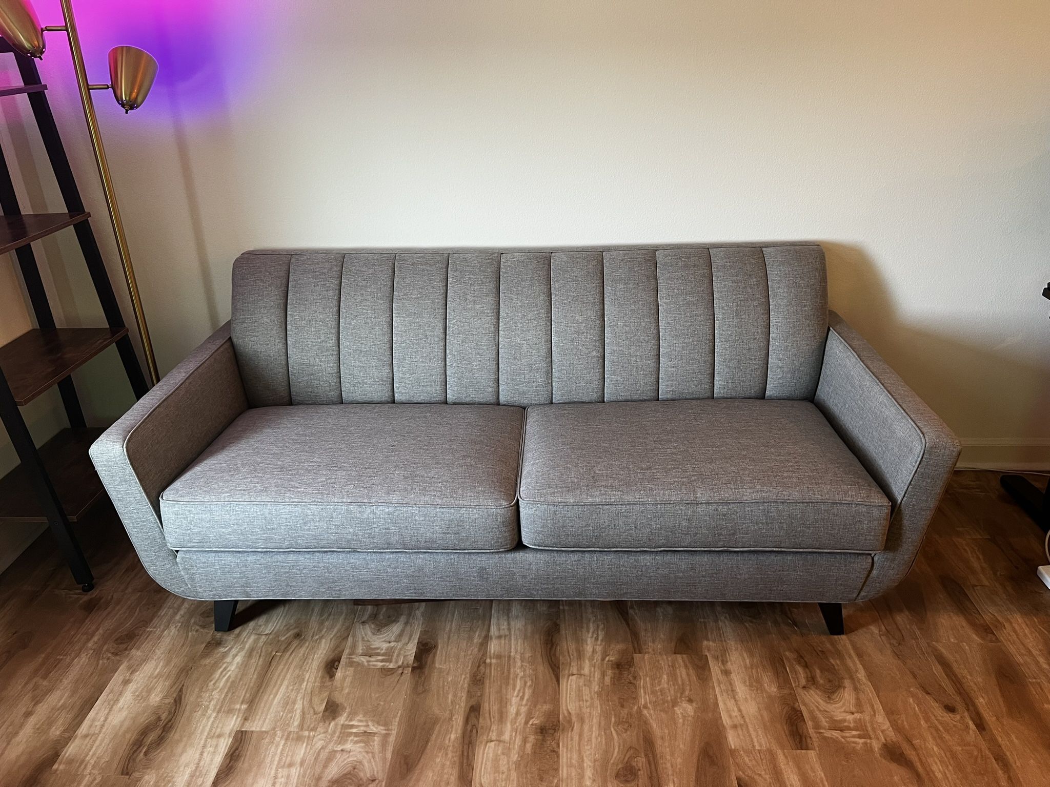 Ethan Allen Mid-Century Modern Lucy Collection Sofa Couch