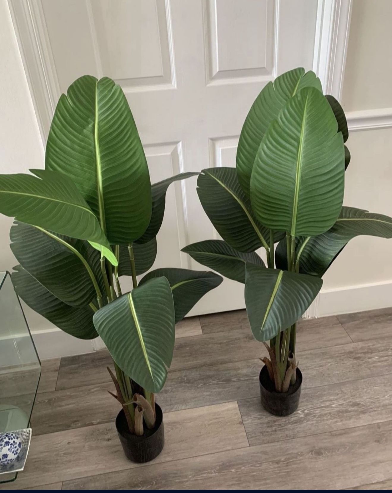 Pretty Artificial Plant 4 FT Tall! Brand New
