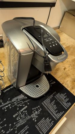 Keurig K Elite C With Pod Stand