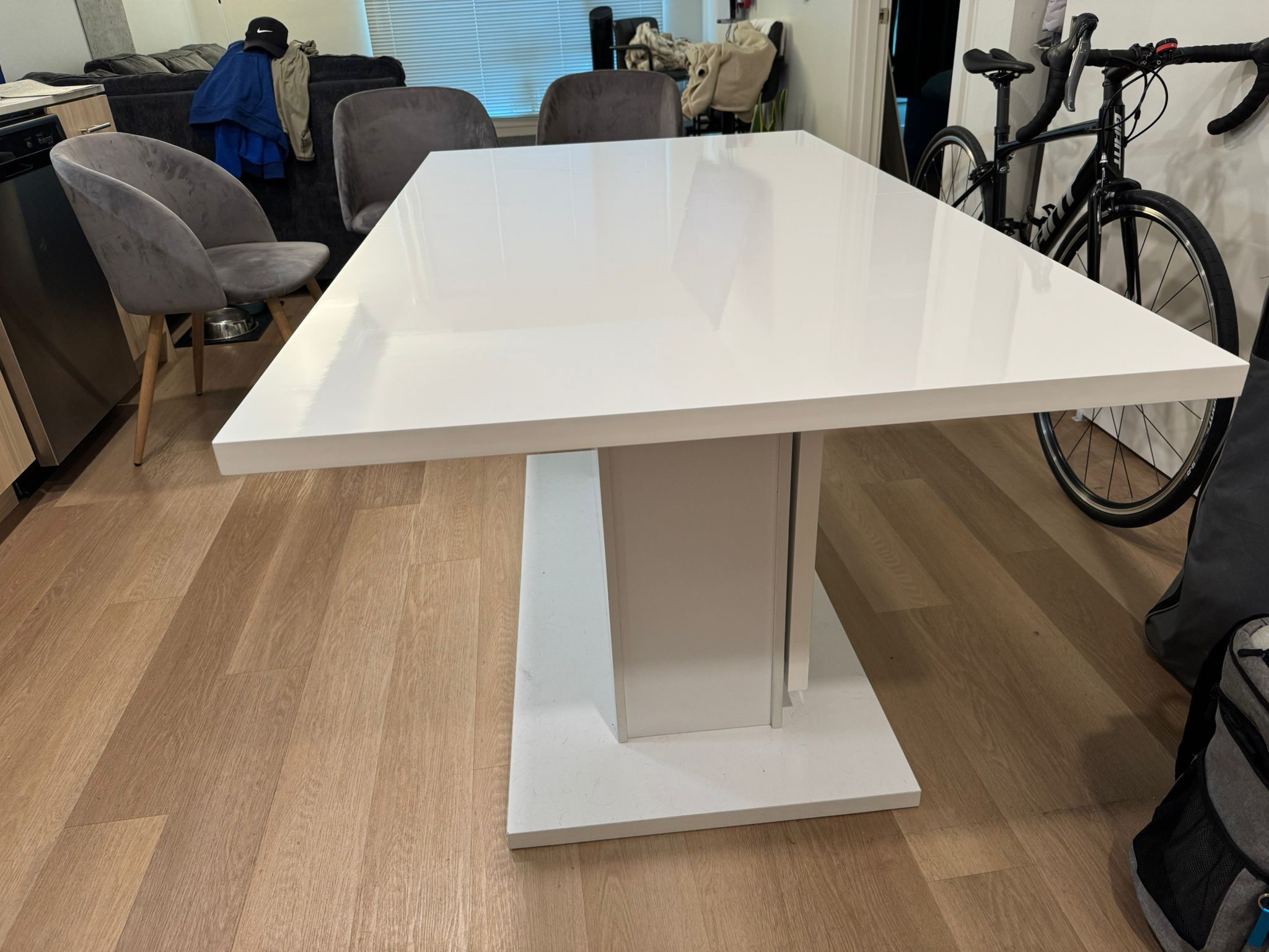 White Gloss Dining Table