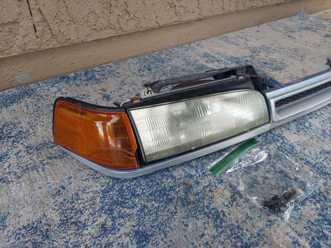 Passenger Headlight For 1991 Mazda 323, OEM Part