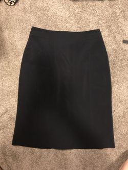 Ann Taylor black skirt- Petite 0
