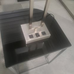 End Tables/nightstands 