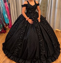 Día de Los muertos  or halloween 15/16 gown