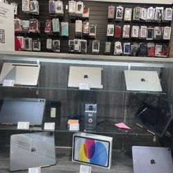 iPads And Samsung Tablets For Sale