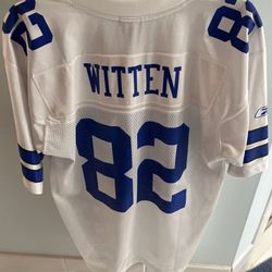 Cowboys NfFL Jersey. #82 Whitten