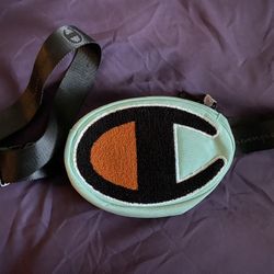 Champion Fanny Pack 