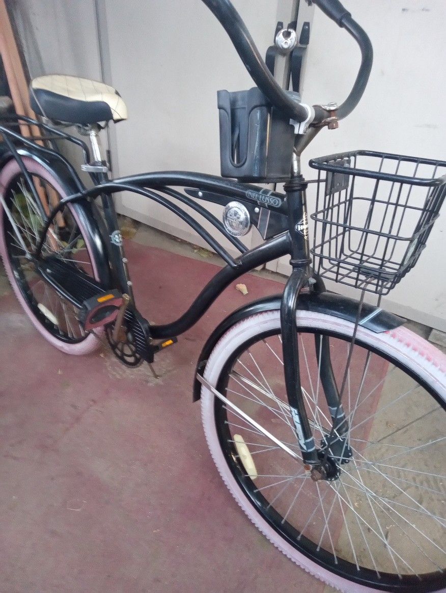 Huffy Nel Lusso Cruiser Bike, 26" Wheels