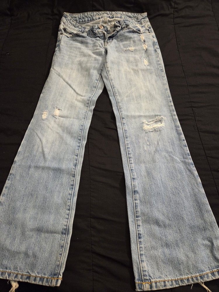 American Eagle Favorite Boyfriend Jeans Women’s Size 6 Regular