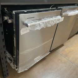 KitchenAid dishwasher stainless steel with three racks and stainless inside