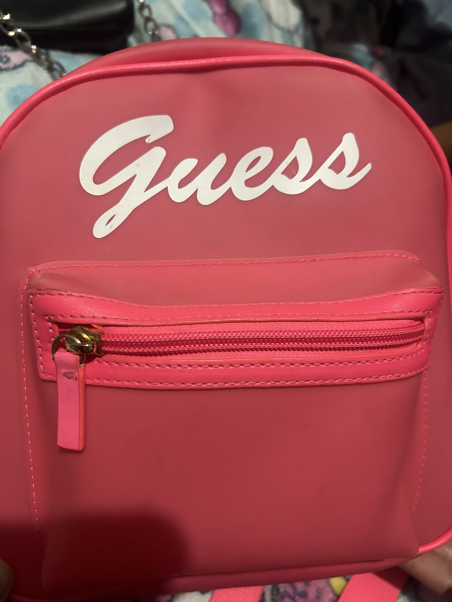 Neón Pink Guess Mini Backpack