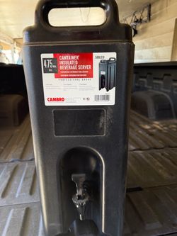 Water cooler  beverage server