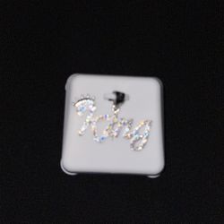 King Pendant With Chain
