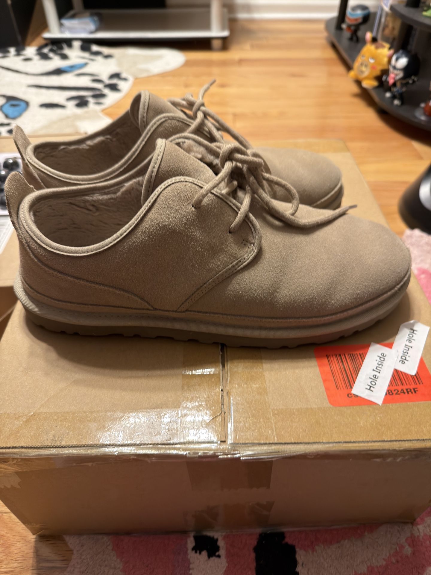 Ugg Men’s Neumel Low Size 11 Chestnut