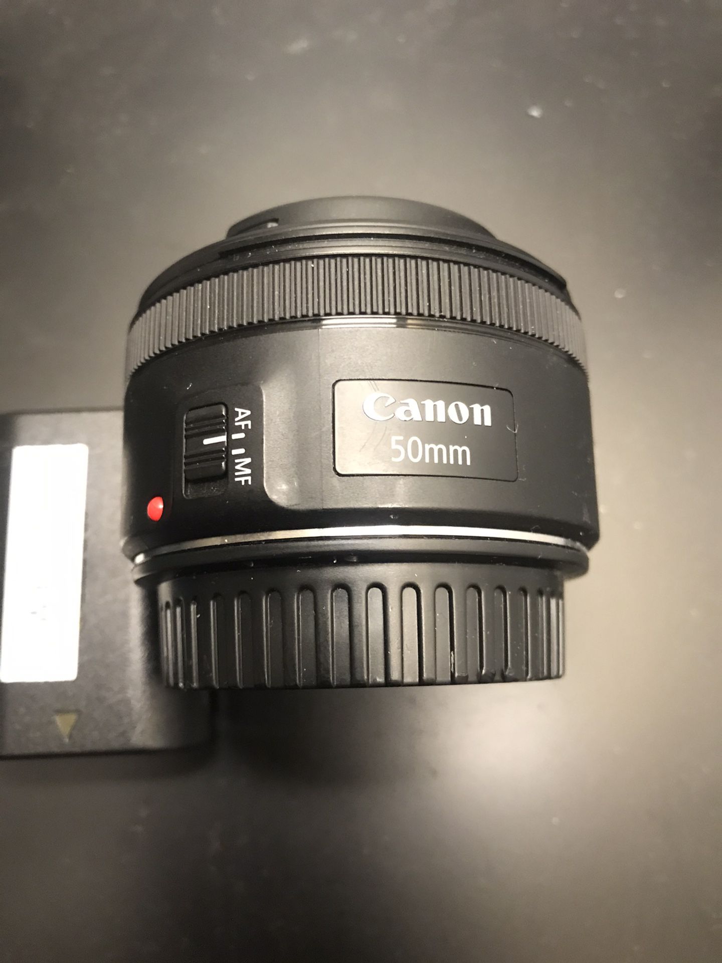 Canon 50mm 1.8 (STM)