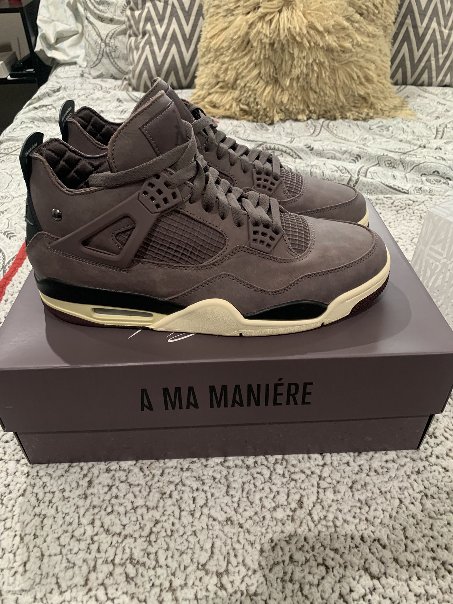 Jordan 4 A Ma Maniere Violet Ore - 10.5M