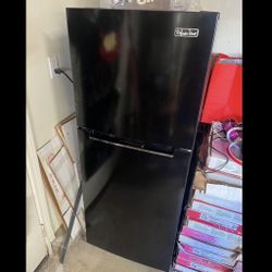 10 Cubic Tall Household 2 Door Mini Fridge Refrigerator With Freezer (free delivery)