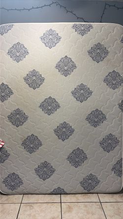 Queen size mattress