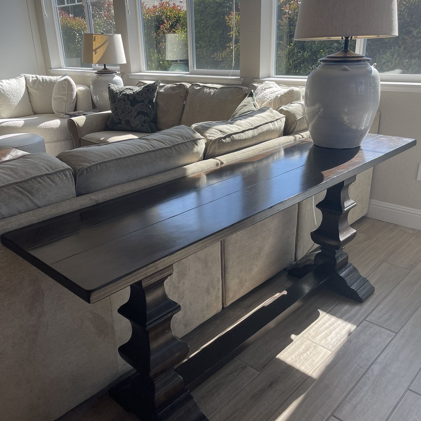 Pottery Barn Console/Sofa Table