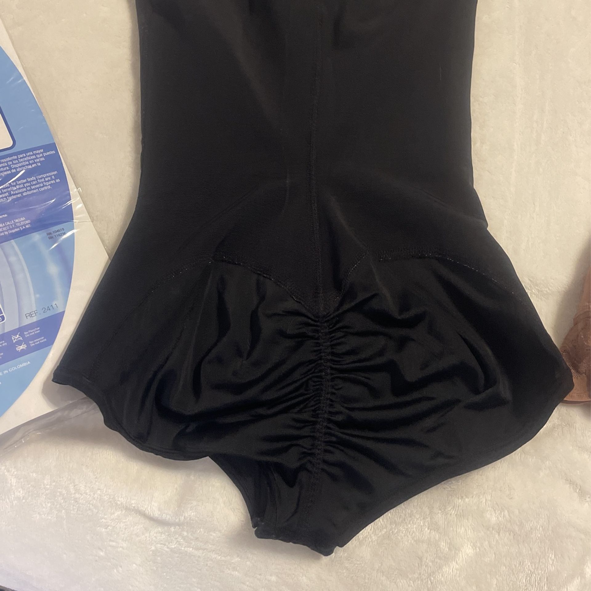 Diane Faja Size small