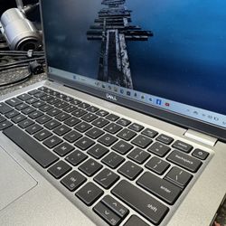 Dell Latitude 5420 11th Gen / Excellent 
